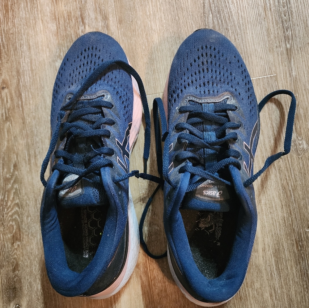 Asics gel-kayano 28